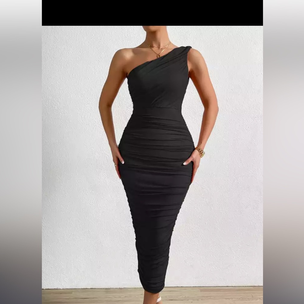 Double Layer Mesh One Shoulder Backless Ruched Dress